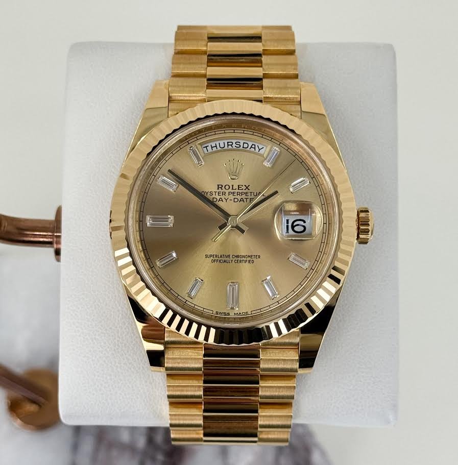 0_43ce4f1a-5712-40cf-be97-bf7ebef4c2d5.jpg Rolex Day-Date 40 Yellow Gold Champagne Diamond Dial & Fluted Bezel President Bracelet 228238 - - Image 1